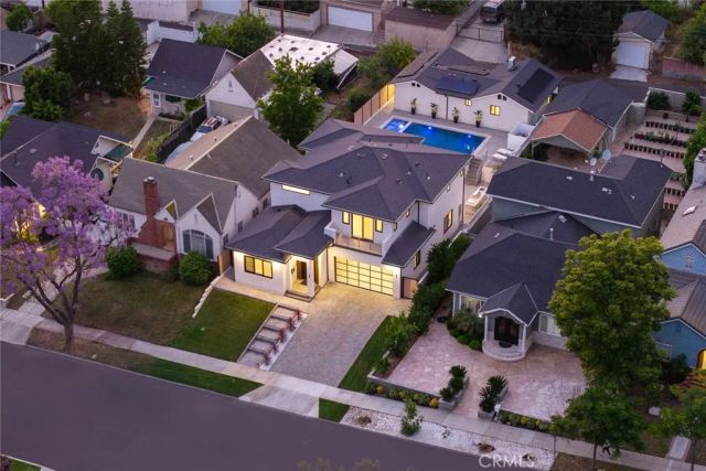 1071 E Providencia, Burbank, CA 91501