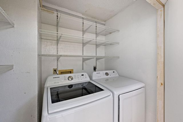 2215 Post RD 2046, Austin, TX 78704