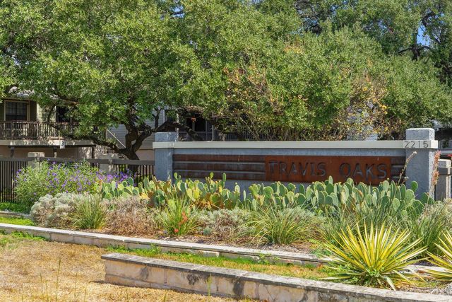 2215 Post RD 2046, Austin, TX 78704