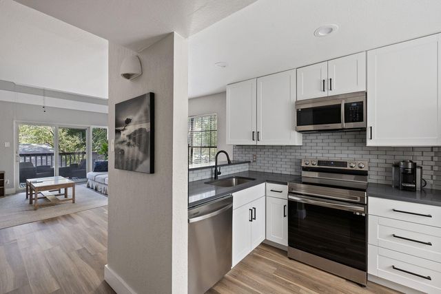 2215 Post RD 2046, Austin, TX 78704