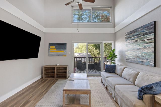 2215 Post RD 2046, Austin, TX 78704