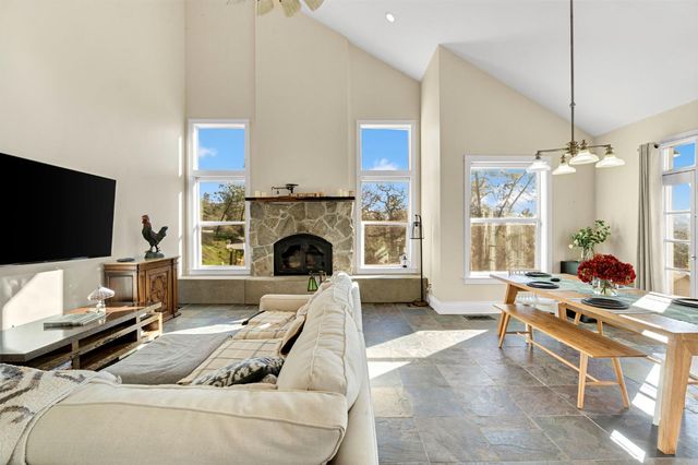 29029 Sequoia Court, Coarsegold, CA 93614