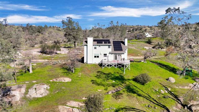 29029 Sequoia Court, Coarsegold, CA 93614