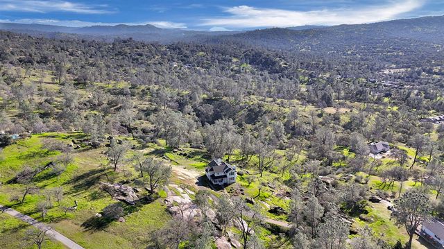 29029 Sequoia Court, Coarsegold, CA 93614