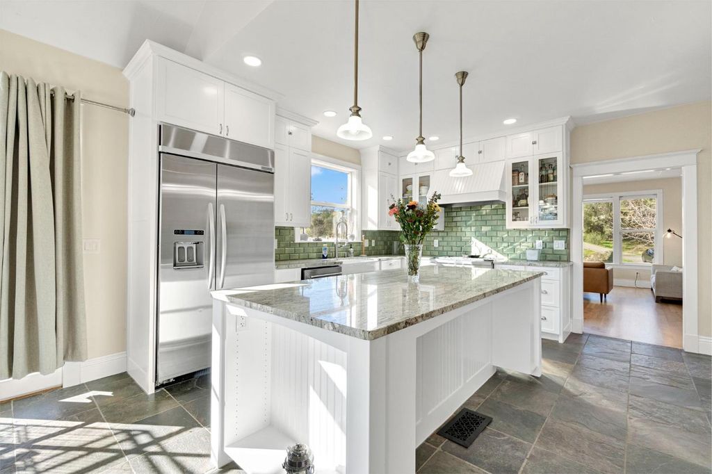 Image 15 of property listing at 29029 Sequoia Court, Coarsegold, CA 93614