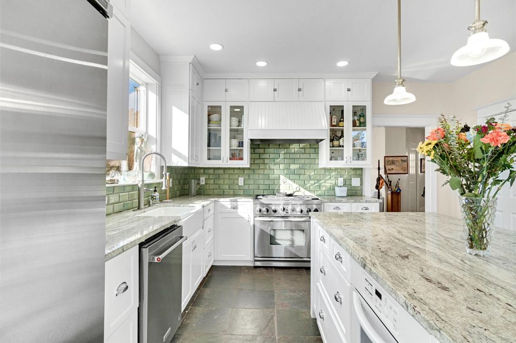 Image 16 of property listing at 29029 Sequoia Court, Coarsegold, CA 93614