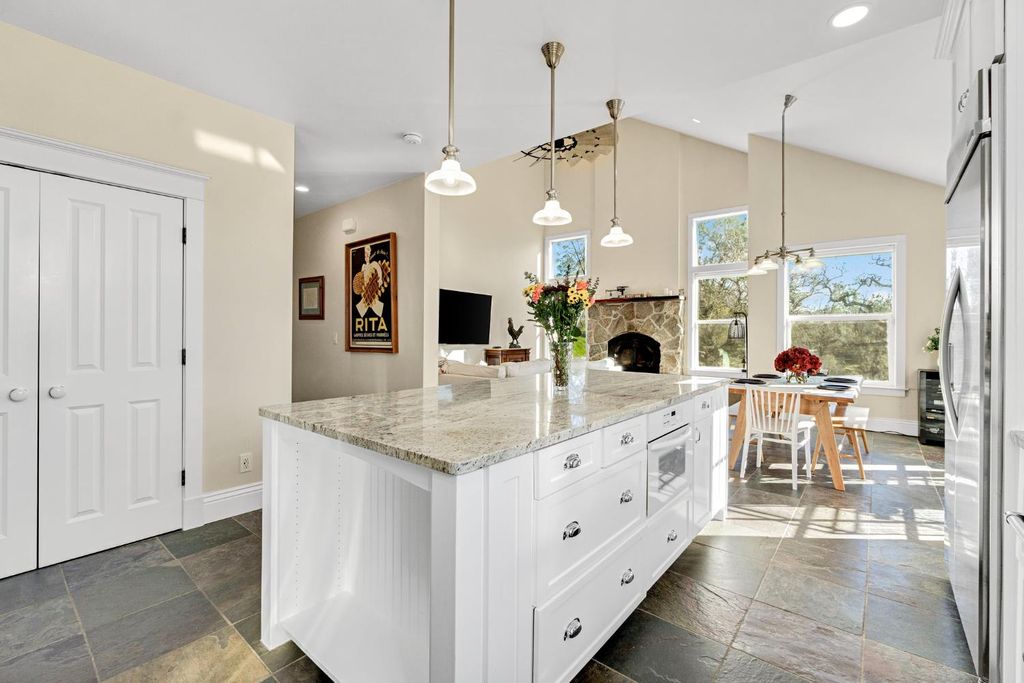 Image 17 of property listing at 29029 Sequoia Court, Coarsegold, CA 93614