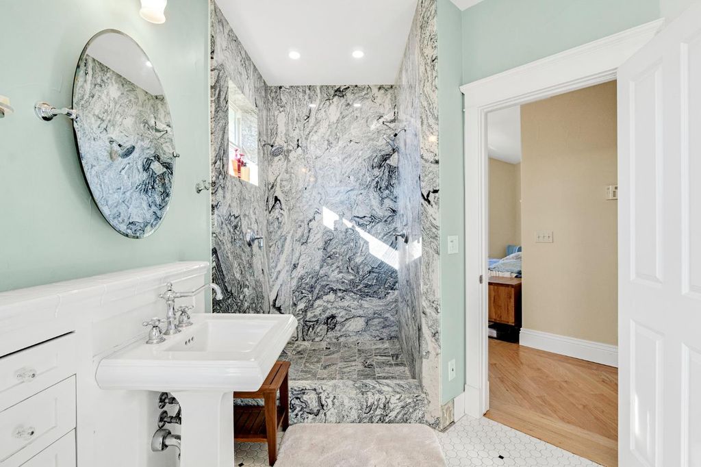 Image 33 of property listing at 29029 Sequoia Court, Coarsegold, CA 93614