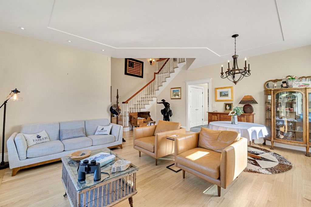 Image 9 of property listing at 29029 Sequoia Court, Coarsegold, CA 93614