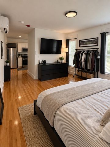 37 South St 4, Foxboro, MA 02035