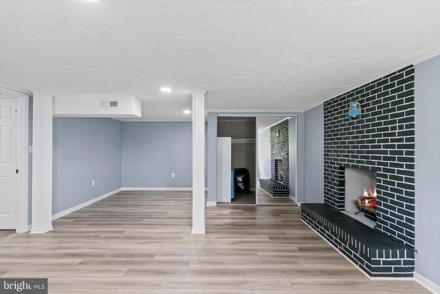 6077 VALLEY PIKE, Stephens City, VA 22655