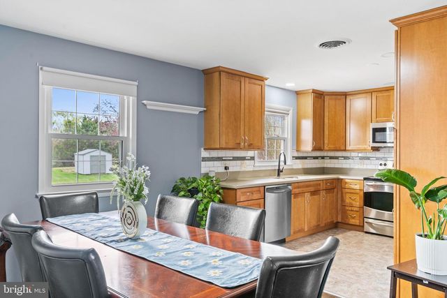 6077 VALLEY PIKE, Stephens City, VA 22655