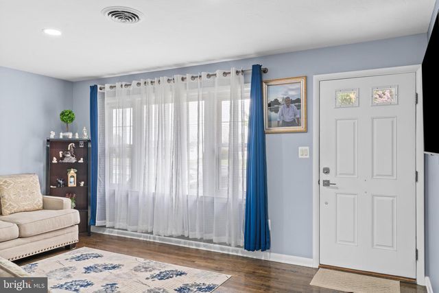 6077 VALLEY PIKE, Stephens City, VA 22655
