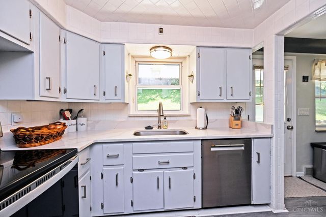10854 Wyscarver Road, Sharonville, OH 45241