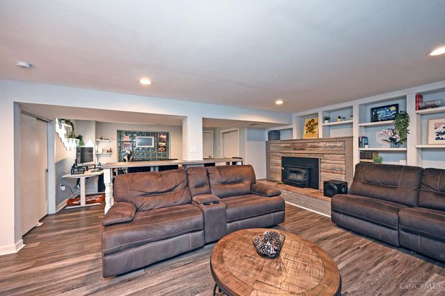 10854 Wyscarver Road, Sharonville, OH 45241