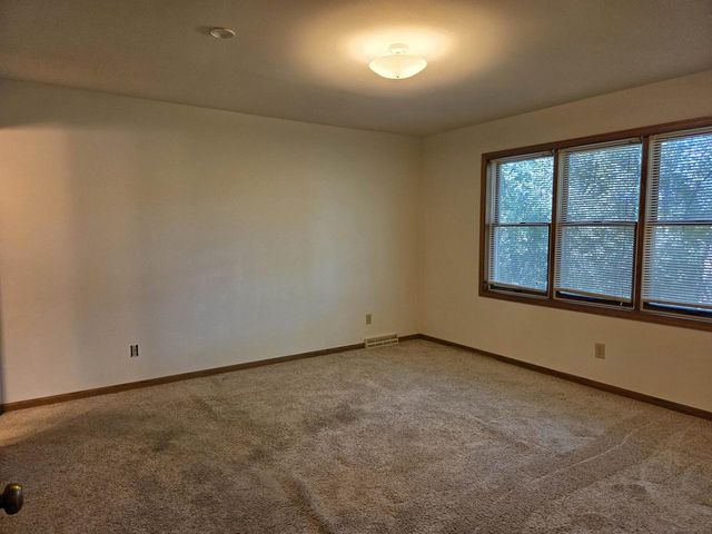 5000 Felland Road, Madison, WI 53718