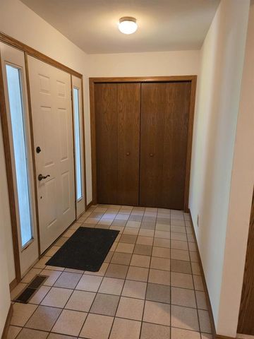 5000 Felland Road, Madison, WI 53718