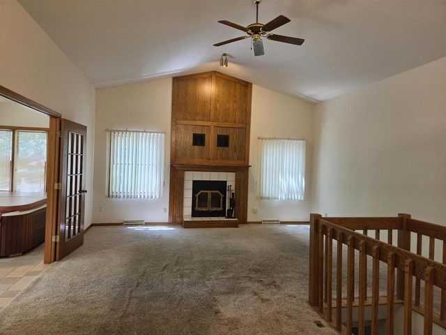 5000 Felland Road, Madison, WI 53718