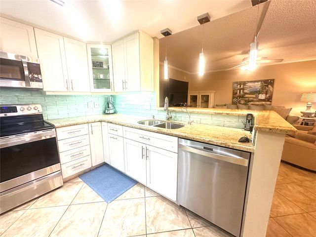 236 Grantham B 236, Deerfield Beach, FL 33442