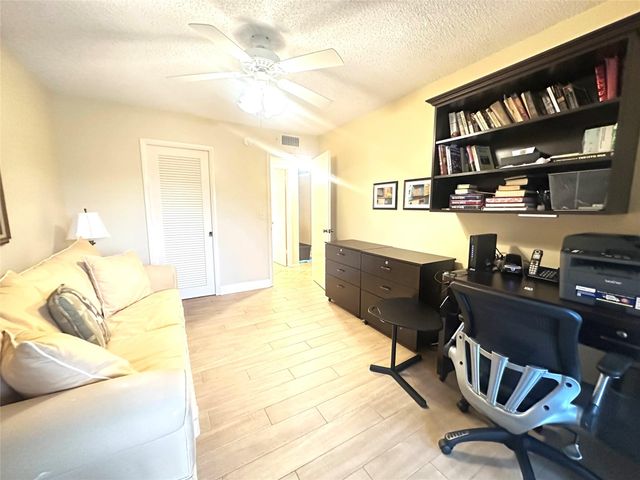 236 Grantham B 236, Deerfield Beach, FL 33442