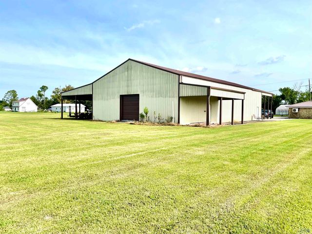 165 East 37th Place, Cut Off, LA 70345