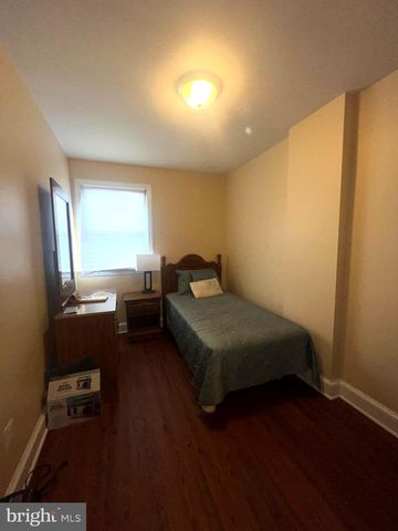 439 21ST ST NE, Washington, DC 20002