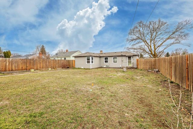 2728 W Sanson Ave, Spokane, WA 99205