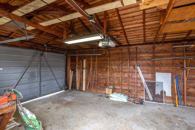 2728 W Sanson Ave, Spokane, WA 99205