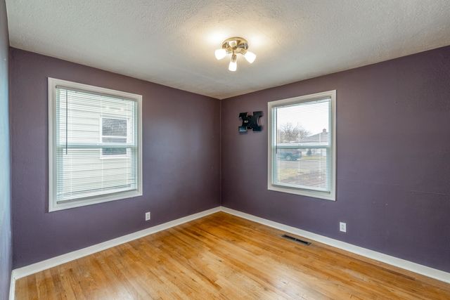 2728 W Sanson Ave, Spokane, WA 99205