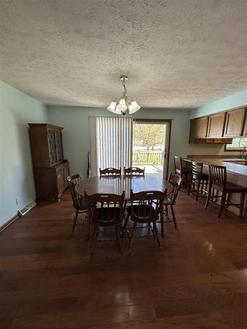 1003 Mitchell Street, Ludington, MI 49431