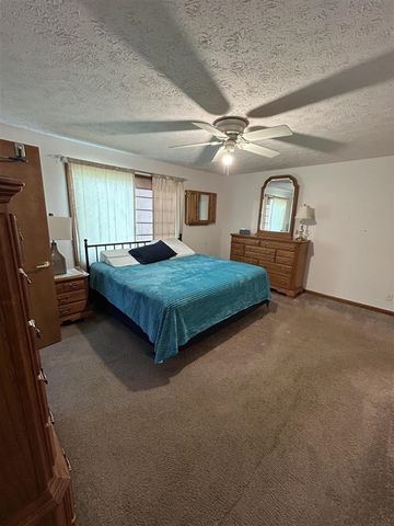 1003 Mitchell Street, Ludington, MI 49431