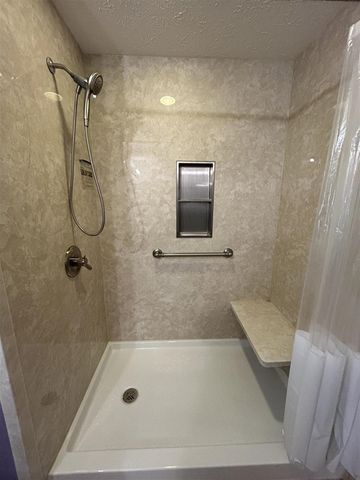 1003 Mitchell Street, Ludington, MI 49431