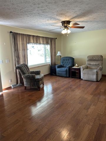 1003 Mitchell Street, Ludington, MI 49431