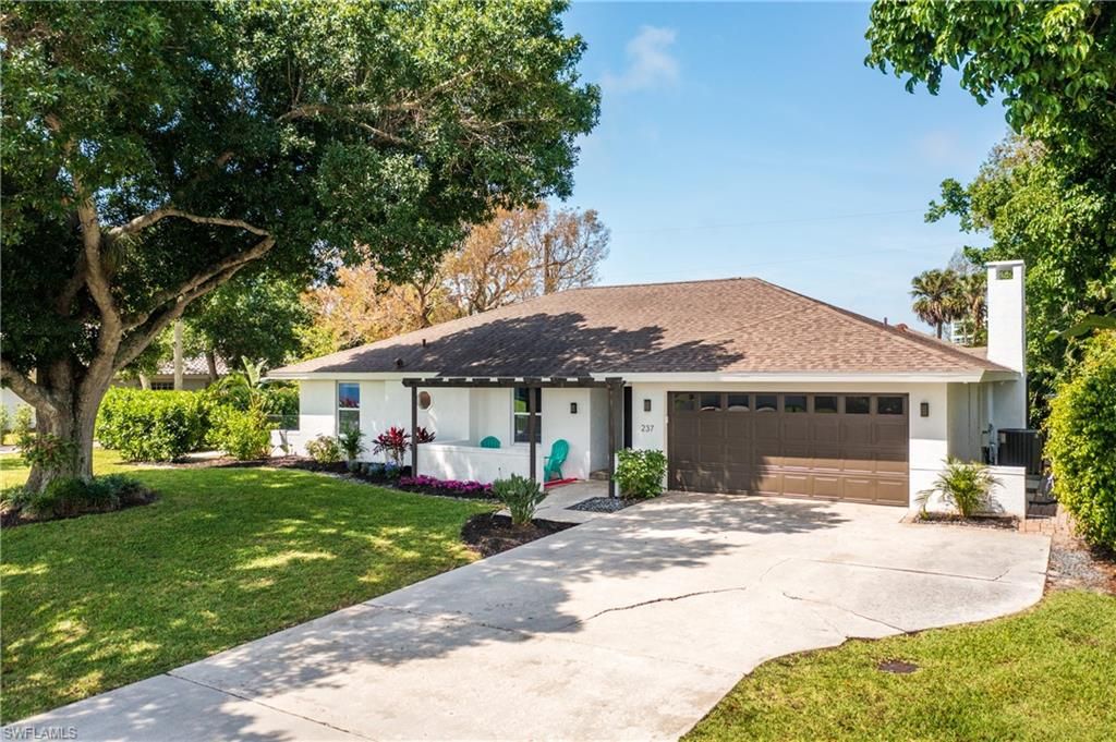 237 Burning Tree DR, NAPLES, FL 34105 — exterior