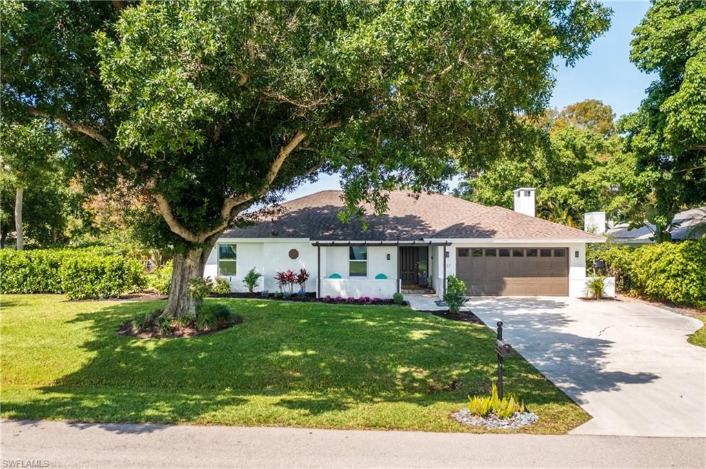 237 Burning Tree DR, NAPLES, FL 34105 — photo 3