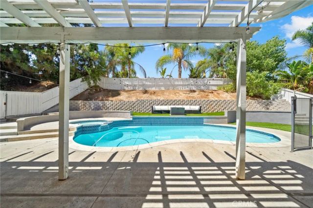 3228 Willow Park Drive, Corona, CA 92881