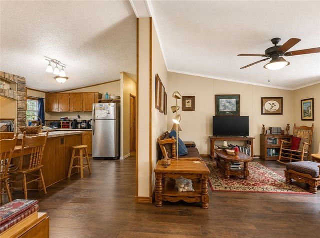 801 MC 5039, Valley Springs, AR 72682