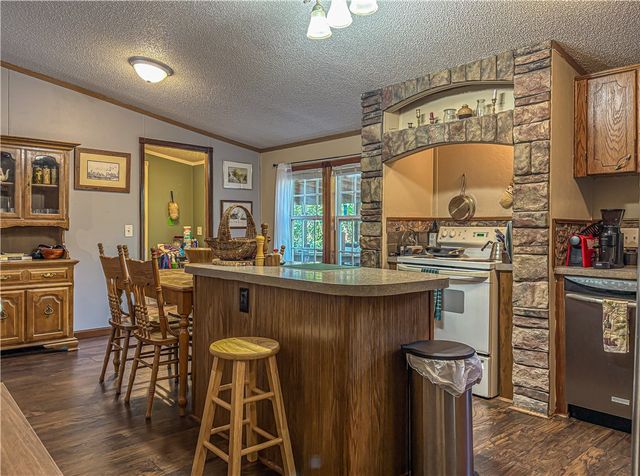 801 MC 5039, Valley Springs, AR 72682