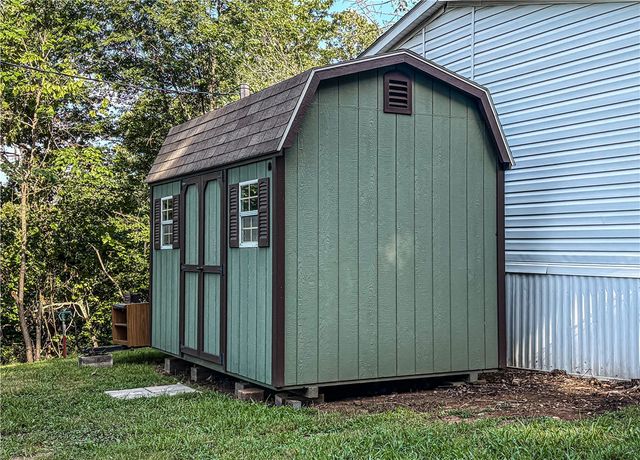 801 MC 5039, Valley Springs, AR 72682