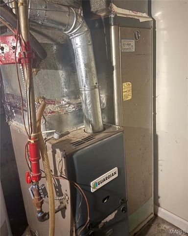 213 Waller Avenue, Lemay, MO 63125