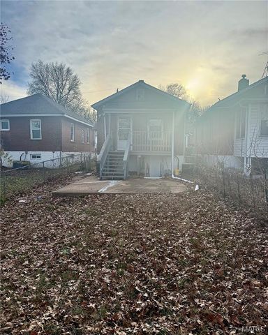 213 Waller Avenue, Lemay, MO 63125