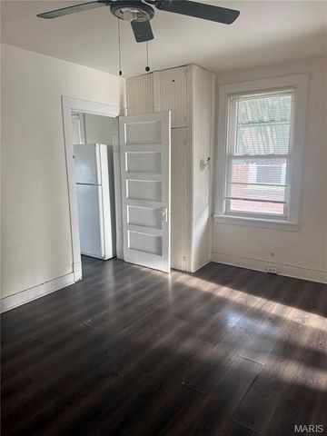 213 Waller Avenue, Lemay, MO 63125