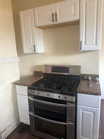 213 Waller Avenue, Lemay, MO 63125