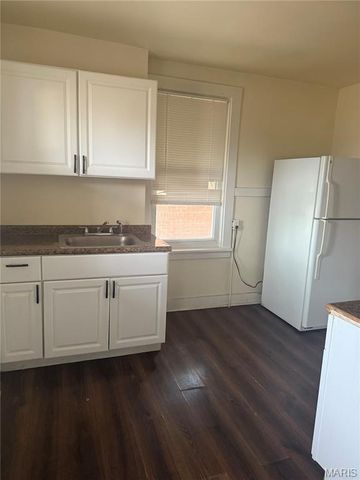 213 Waller Avenue, Lemay, MO 63125