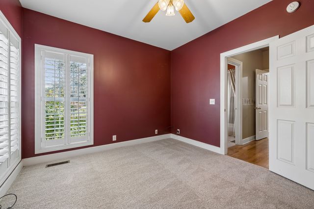 1125 Bayard Ave, Murfreesboro, TN 37130