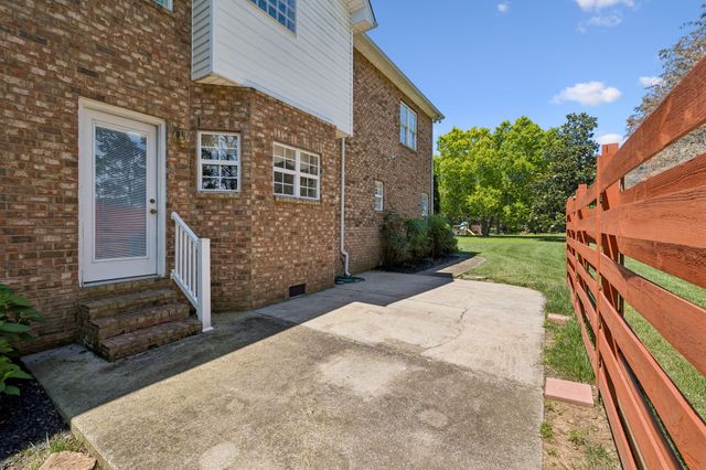1125 Bayard Ave, Murfreesboro, TN 37130