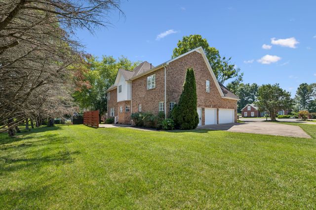 1125 Bayard Ave, Murfreesboro, TN 37130