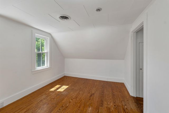 521 Governor Wentworth Highway, Tuftonboro, NH 03850
