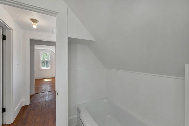 521 Governor Wentworth Highway, Tuftonboro, NH 03850