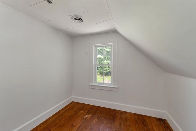521 Governor Wentworth Highway, Tuftonboro, NH 03850